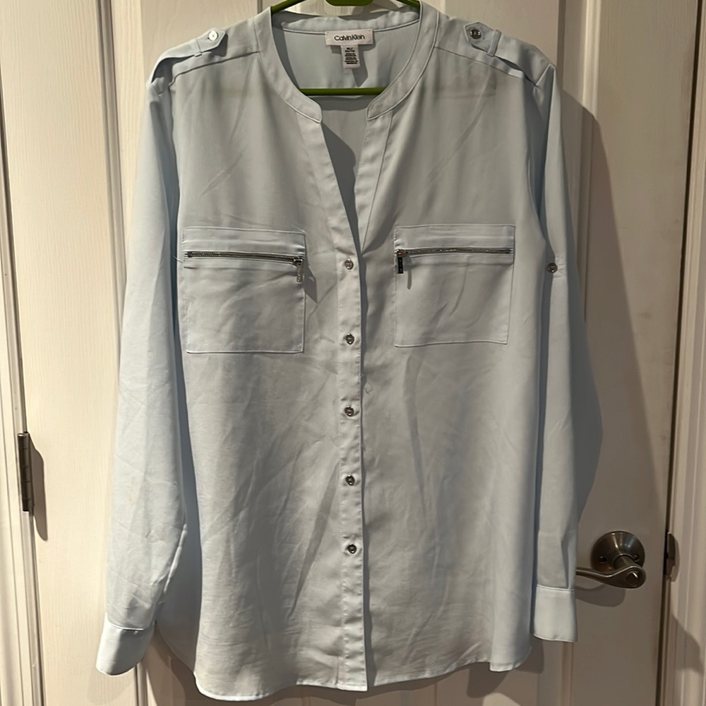 Calvin Klein Light Blue Long Sleeve Button-Front Blouse